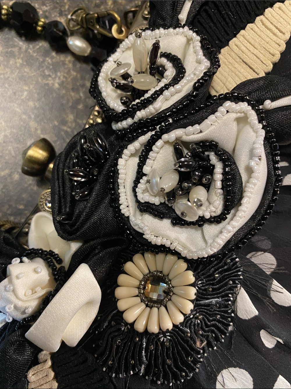 Mary Frances Cream and Black Beaded Shoulder Bag - Picture 6 of 9
